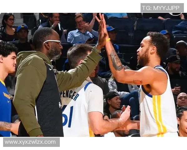 勇士与火箭激战2019年十二月二十六日精彩回顾与赛后分析